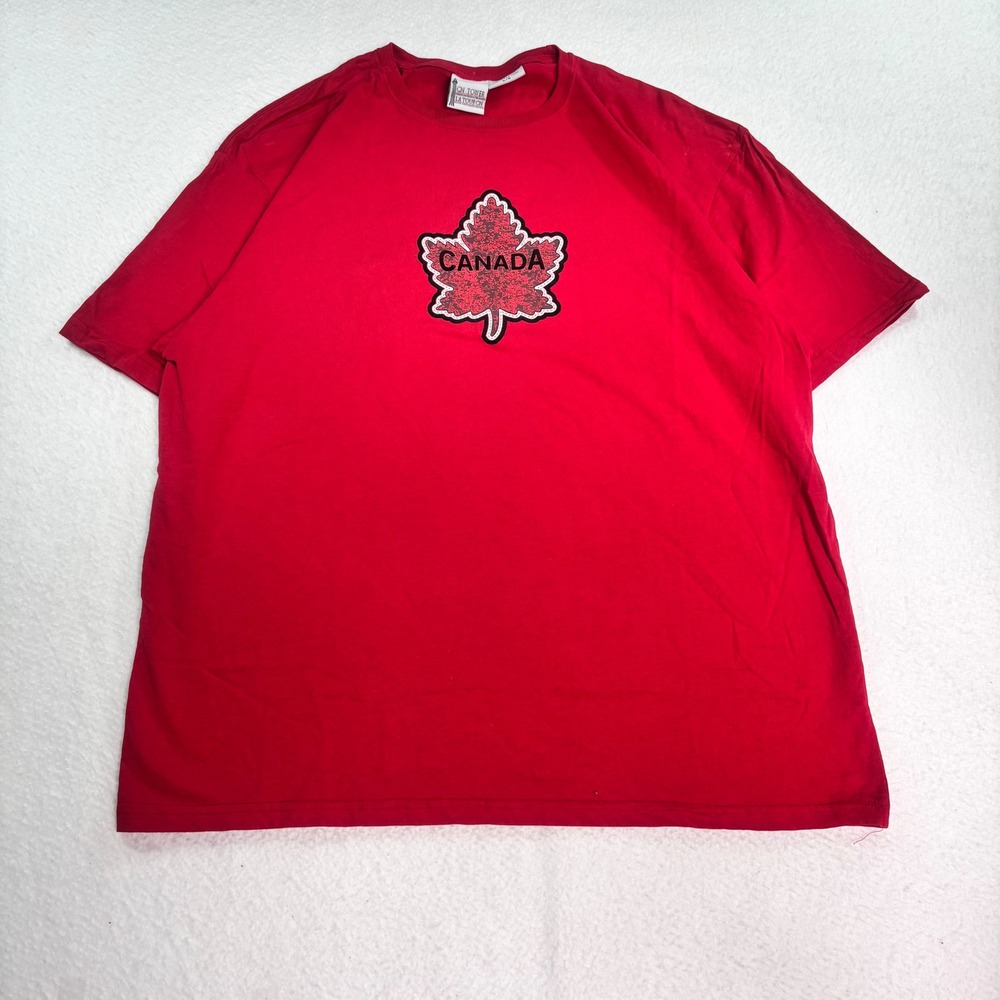 Canada Maple Leaf Graphic T Shirt Red CN Tower Tourist Souvenir Tee Size L